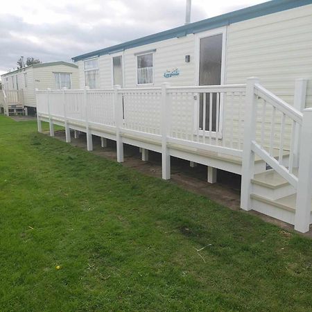 8 Berth Caravan Tp49 On The Golden Palm Chapel St Leonards Skegness Exterior photo